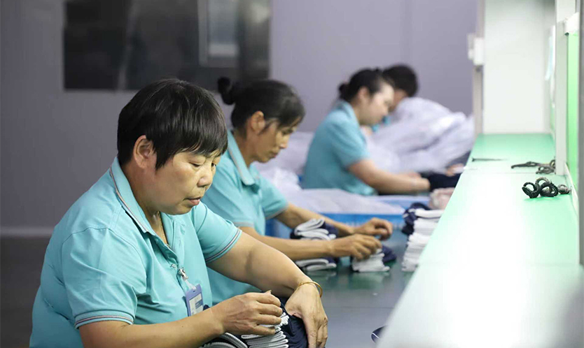 管理预生产和测试