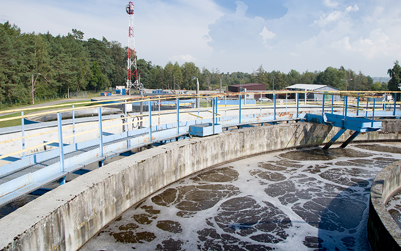 海宁市邦罗伊贸易有限公司。